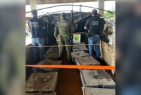 Carreta carregada com blocos de chumbo é apreendida em ação conjunta do BPFron, Polícia Federal e Receita Federal