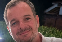 Juiz é encontrado morto dentro de veículo em chamas