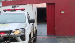 Vizinha desconfia de portão aberto, decide entrar na casa e descobre assassinato de morador, no Paraná
