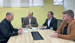 Vereadores de Beltrão e secretário municipal cumprem agenda em Curitiba