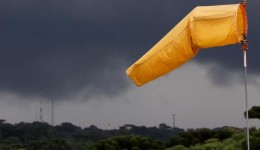 Paraná recebe alerta de tempestade para 56 cidades neste primeiro fim de semana de outono; veja previsão do tempo