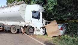 Colisão entre carro e caminhão deixa um morto na PR-493 entre Dois Vizinhos e Verê