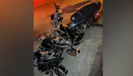 Motociclista fica ferido em colisão no Pinheirinho