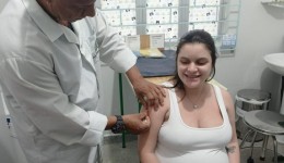 Com vacina contra o VSR para gestantes, Paraná tem queda de 83% de internamentos de bebês