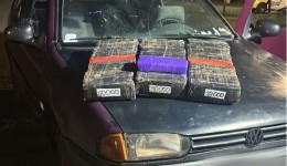 Polícia Rodoviária apreende mais de 30 kg de maconha