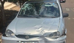 Acidente entre carro e moto é registrado no bairro Pinheirão