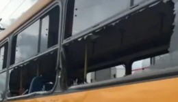 Colisão entre caminhão e ônibus é registrada em Francisco Beltrão