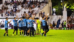 Sub-14 vence Seleção Peruana na estreia do Efipan