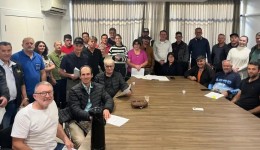 Prefeitura regulariza uso de imóveis e formaliza comodatos com mais de 20 associações