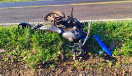 Motociclista fica gravemente ferido após colisão frontal na PRC-158