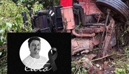 Motorista morre após caminhão Munck sair da pista e bater contra árvores na PR-182