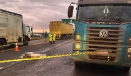 Homem morre após ser atropelado na PRC-280