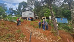 Defesa Civil interdita área da ocupação São Francisco