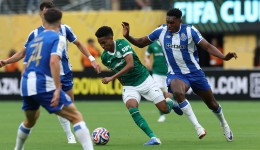 Palmeiras pressiona até o fim, mas fica no empate com o Porto