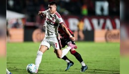 Flamengo é derrotado pelo Vitória no Barradão e encerra a participação na Copa do Brasil