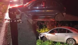 Acidente na PR-281 deixa seis pessoas feridas