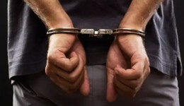 Homem é preso por ato obsceno próximo a escola no Centro