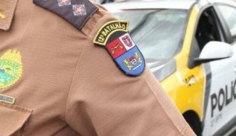 Motocicleta furtada é recuperada pela PM