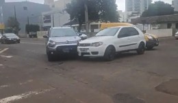 Dois veículos colidem em cruzamento de Francisco Beltrão
