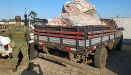 BPFRON apreende caminhonete com 300 quilos de alumínio irregular na fronteira