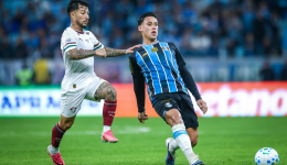 Grêmio reage no fim e empata com o Fluminense na Arena pela abertura do returno