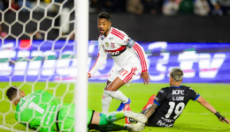 Flamengo vence o Del Valle em Quito e abre vantagem na Libertadores