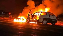Locutor de rodeios Geovani Araújo, o “imperador do rodeio”, morre após acidente na PR-317