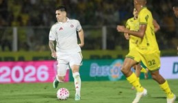 Inter perde para o Mirassol após expulsão de goleiro e se complica na luta contra o rebaixamento