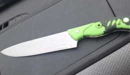 Homem finge entrega da Shopee para tentar matar vizinho por causa de barulho
