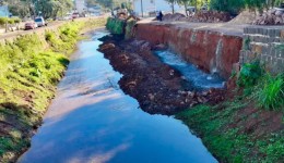 Prefeitura inicia reconstrução de muro de contenção às margens do Rio Lonqueador