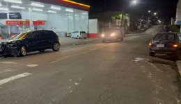 Acidente entre dois automóveis no bairro Cango em Francisco Beltrão