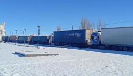 Caminhoneiro do Paraná está há mais de uma semana preso em nevasca na Argentina