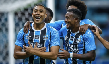 Grêmio vence o Novo Hamburgo e se classifica para a semifinal do Gauchão