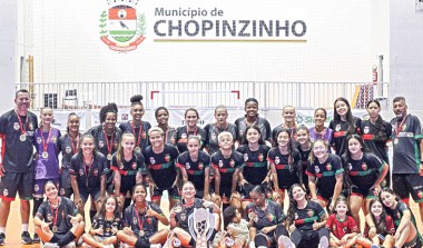 ACEF conquista título da Copa Chopinzinho de Futsal Feminino