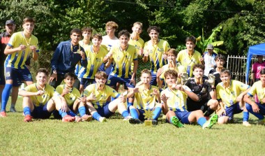 Francisco Beltrão conquista dois títulos invictos na 6ª edição do Paraná Bom de Bola