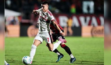 Flamengo é derrotado pelo Vitória no Barradão e encerra a participação na Copa do Brasil