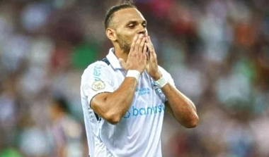 Grêmio vence o Juventude fora de casa e se afasta do Z-4 do Brasileirão