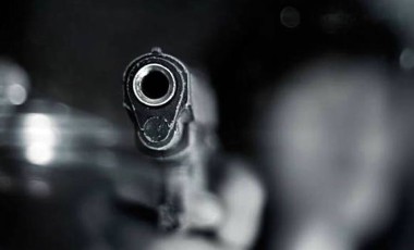 Casal é agredido e amarrado durante assalto dentro de casa