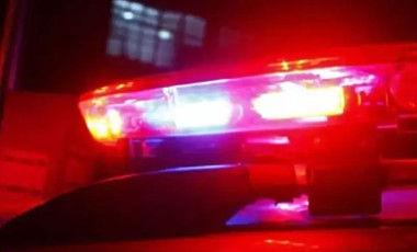 Homem é baleado durante ataque a tiros em posto de combustíveis