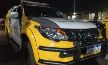 Motorista é encaminhado à delegacia por suspeita de embriaguez após acidente