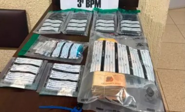 Homem é preso com cocaína e mais de R$ 21 mil durante operação com drone