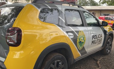 Após agredir companheira, homem retorna ao local e acaba detido