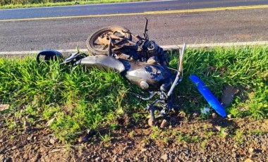Motociclista fica gravemente ferido após colisão frontal na PRC-158