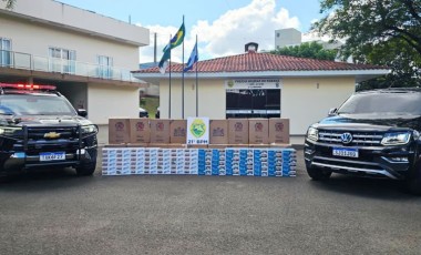 Carga de cigarros contrabandeados é apreendida após perseguição
