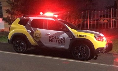 Homem com mandado de prisão por pensão alimentícia é preso durante patrulhamento
