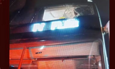 Peça se solta de caminhão, atinge ônibus e mata passageiro que trocou de poltrona durante viagem em rodovia do Paraná