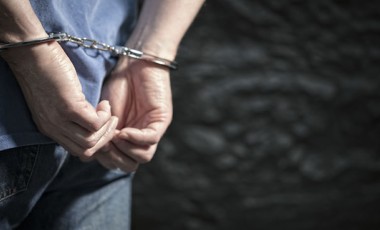 Homem é preso após agressão e ameaça com faca em Marmeleiro