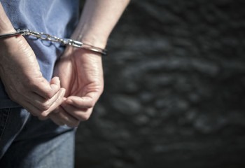 Homem é preso em flagrante após furtar veículo