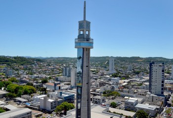 Torre da Concatedral de Francisco Beltrão será finalizada com apoio da Itaipu Binacional