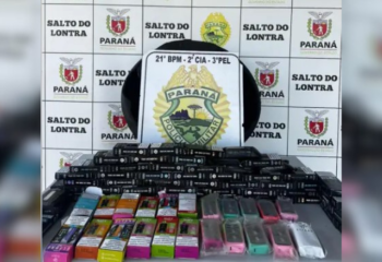 PM e Receita Federal apreendem cigarros eletrônicos em veículo